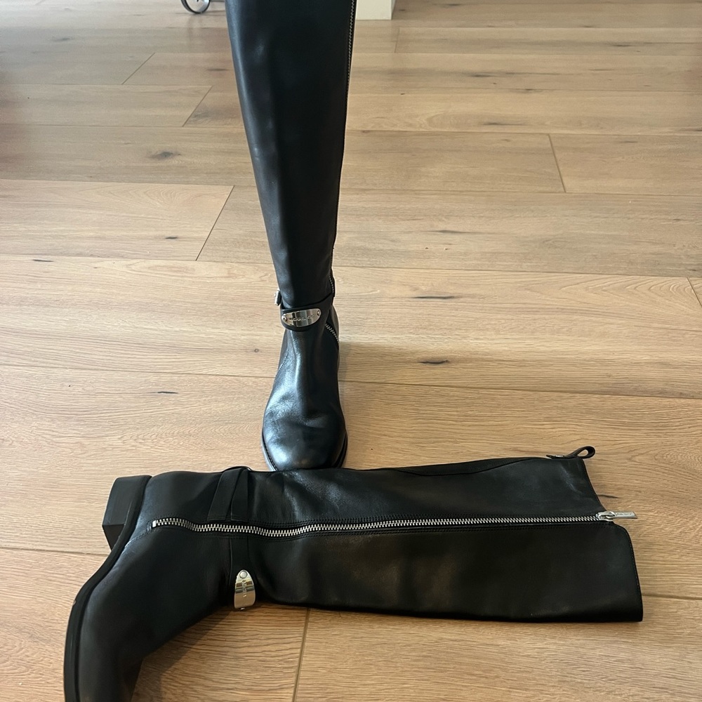 Michael Kors size 6. Worn 2-3 times like new. $45